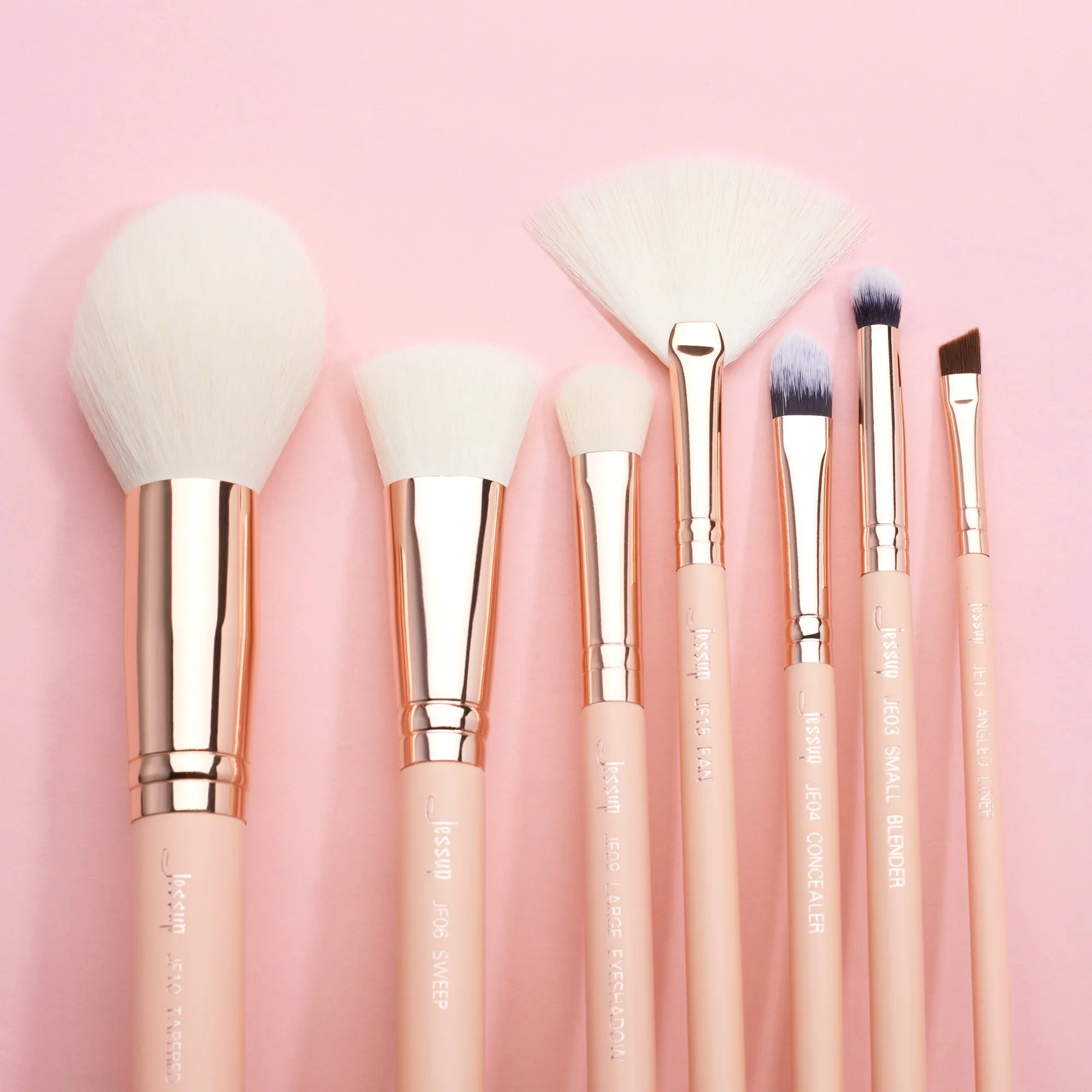 Chrysalid Essential MAKEUP BRUSH SET 18 PCS T461